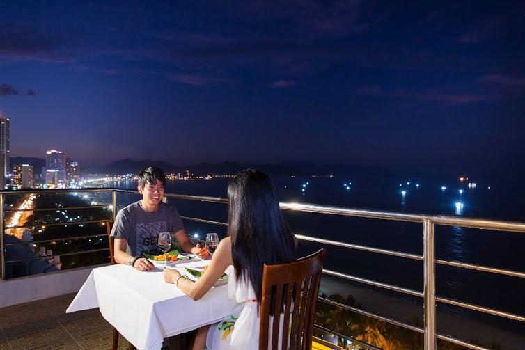Majestic Nha Trang Hotel Exteriör bild
